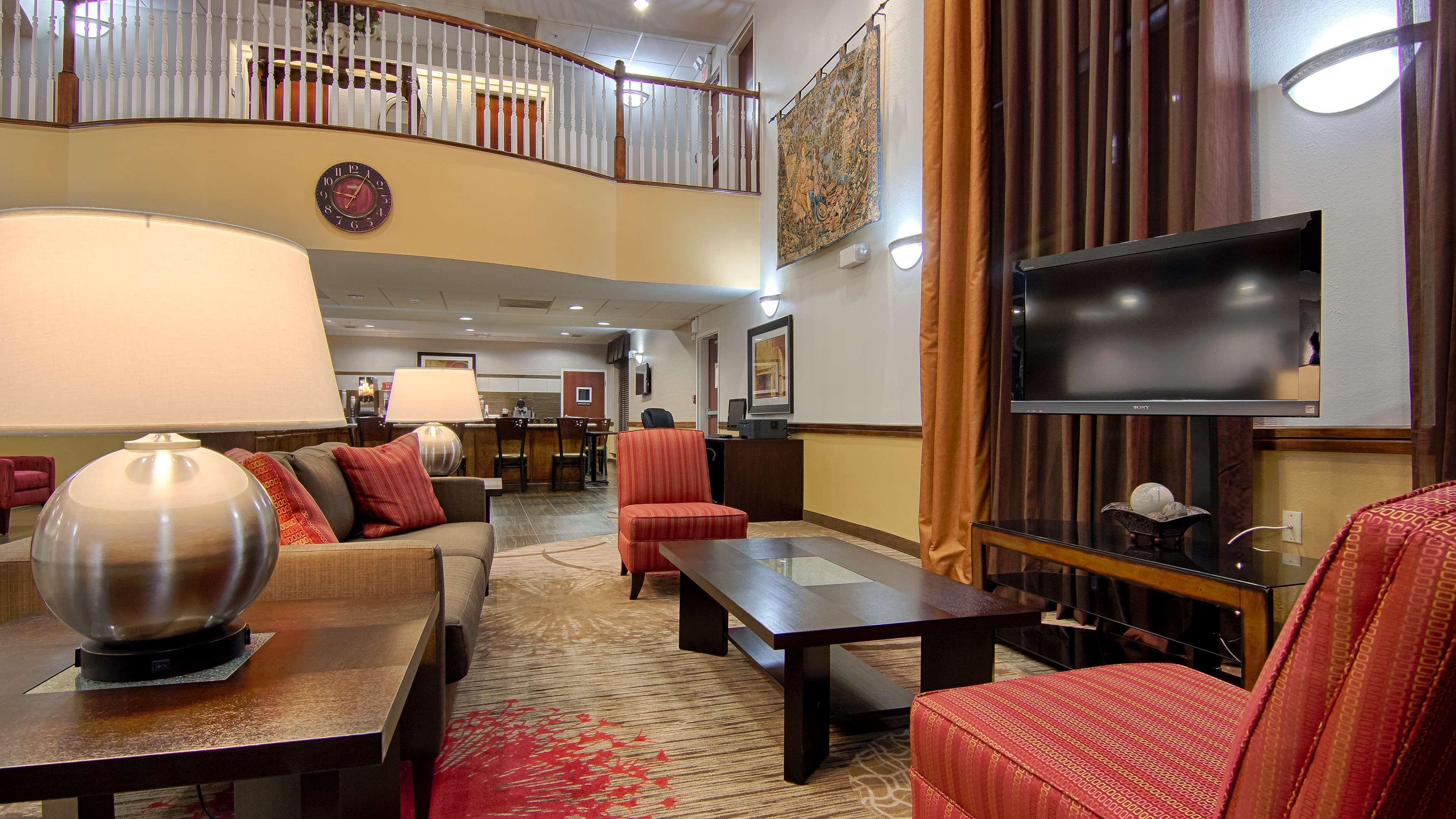 Best Western Dayton Inn & Suites Exterior photo